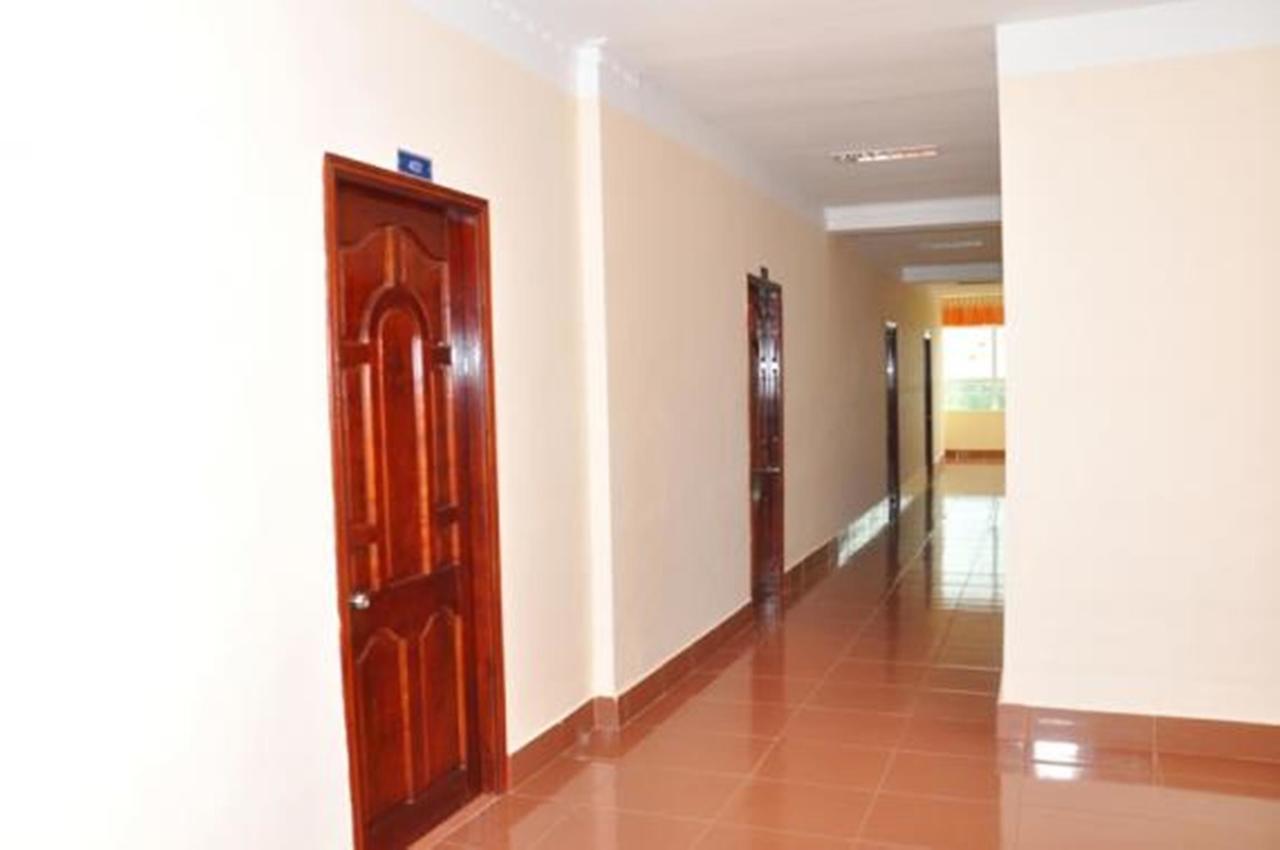Thanh Nhan 1 Hotel Cà Mau Buitenkant foto